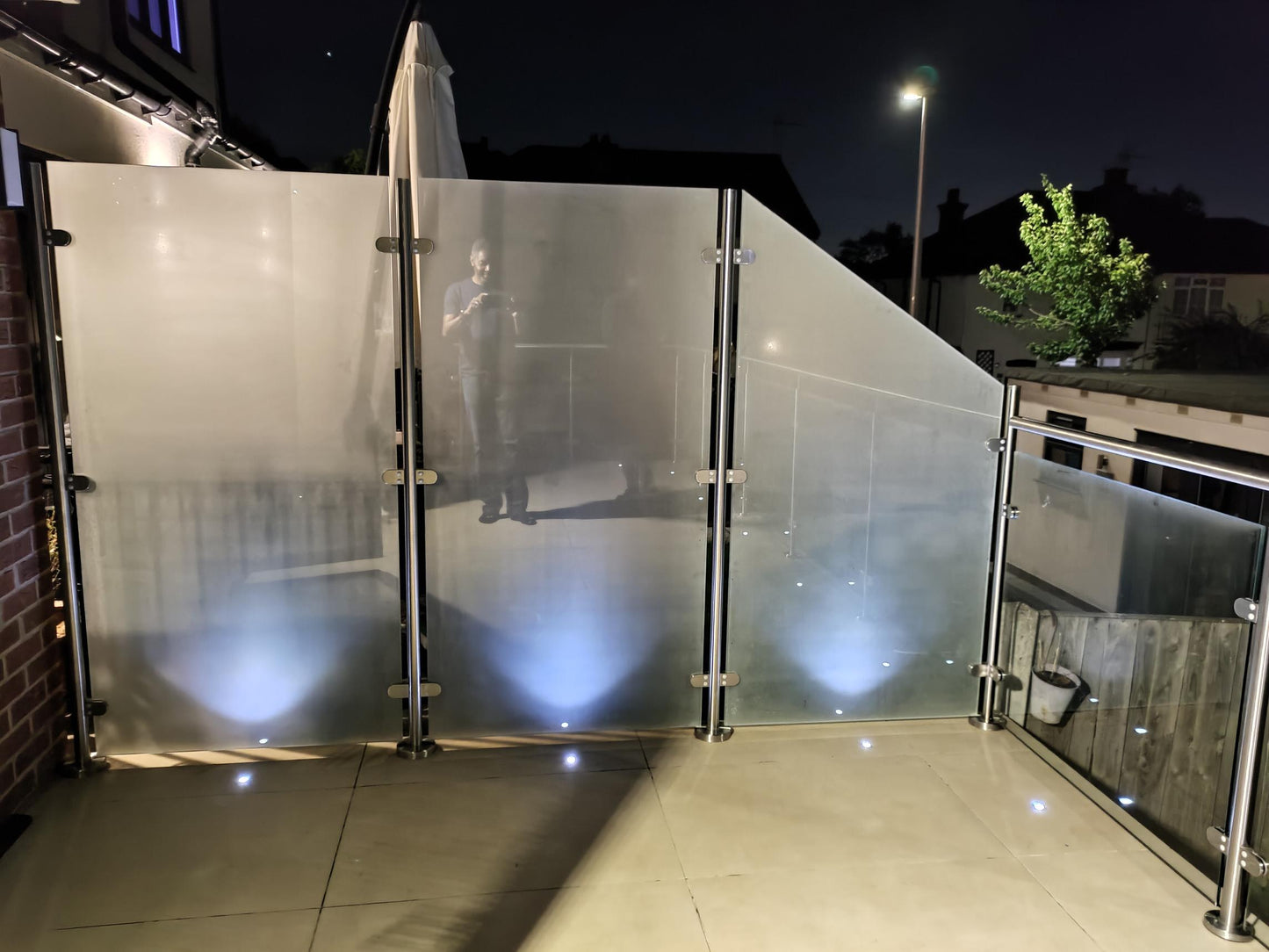 Base Plate 120mm Diameter - 42mm x 2.6mm Post - Grade 316