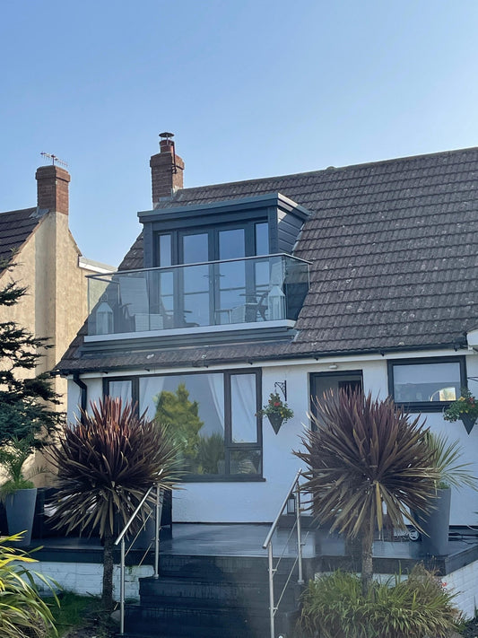 Frameless Channel System in Hatfield