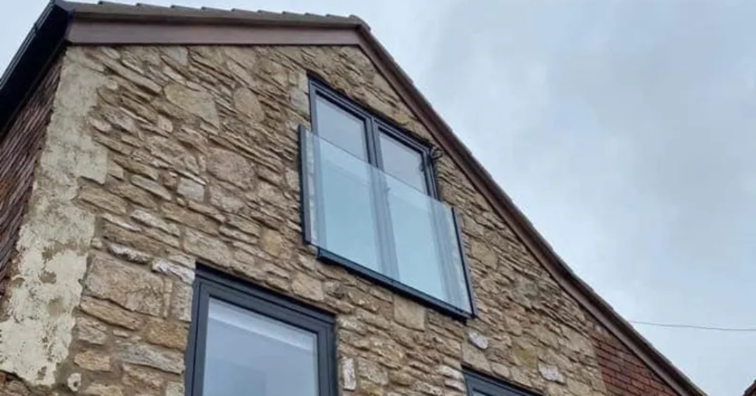 Can you sit on a Juliet Balcony?