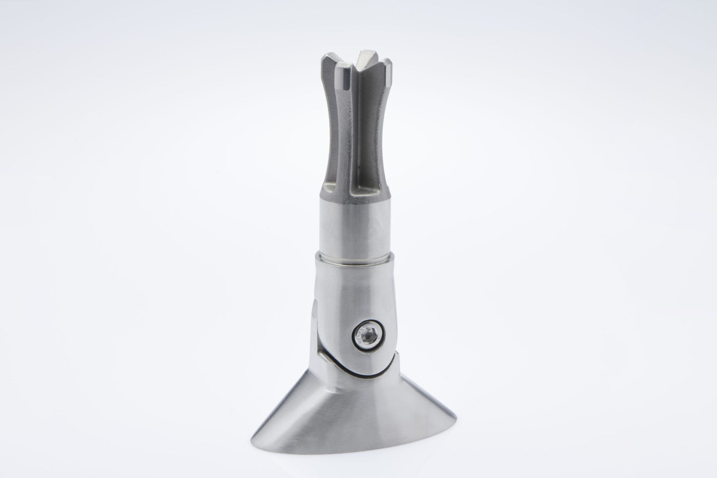 Adjustable base plate