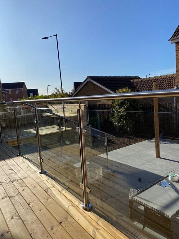 Handrail Bracket with Fixed Saddle for 42mm x 2.6mm Post 48mmm Handrail