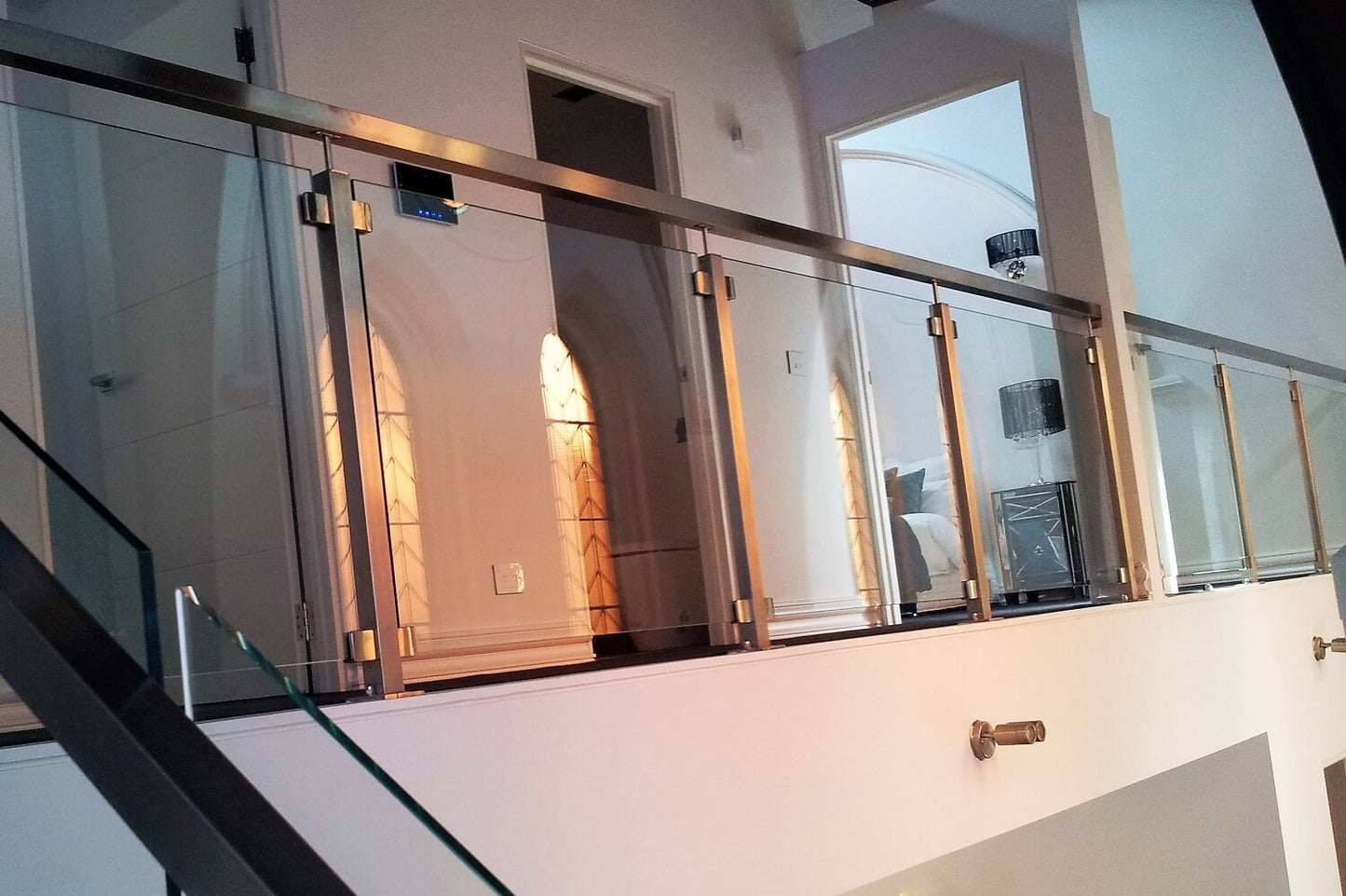 Square Posts - Mid Post