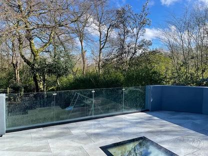 180° Stiffener For 16.76mm - 19mm Glass