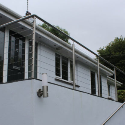 Wire rope balustrade at Origin